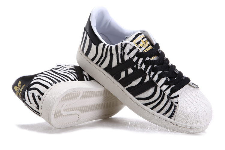 adidas superstar zebra