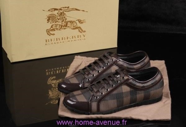 chaussures burberry femme pas cher