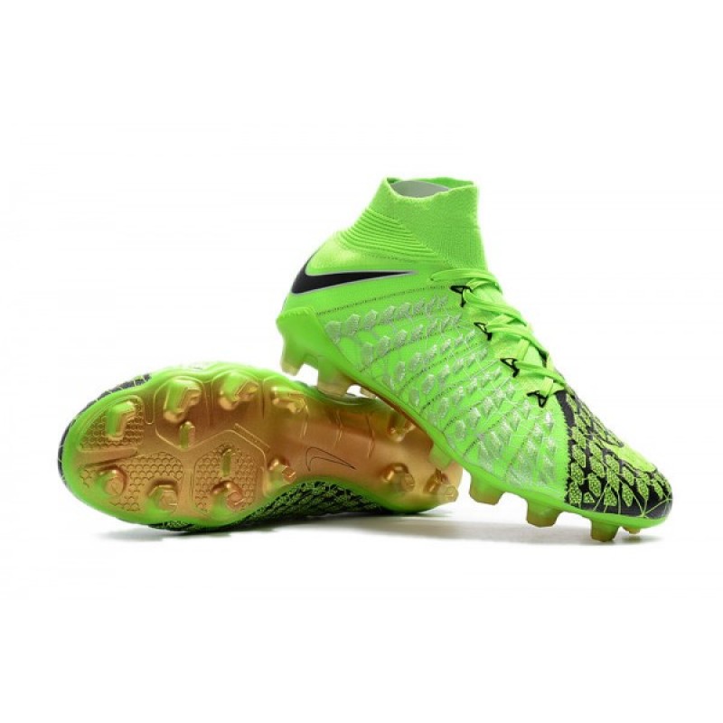 crampons hypervenom pas cher